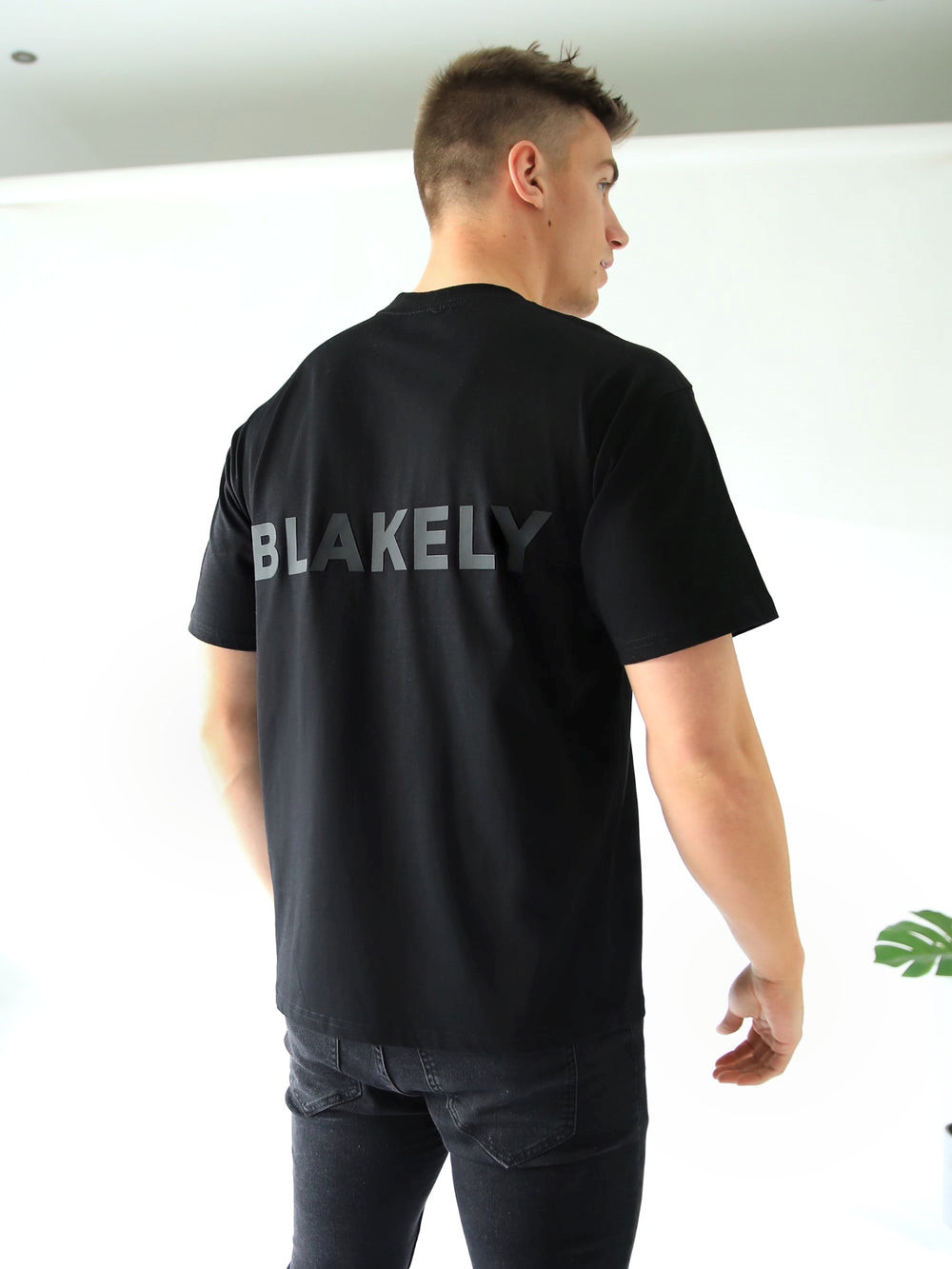 Blakely BLK Blackout Oversized T-Shirt Schwarz | ELH587124