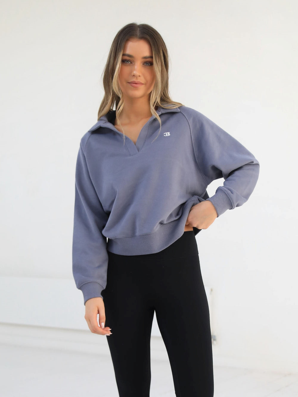 Blakely Initial V-Neck Jumper Blau | KMX734891