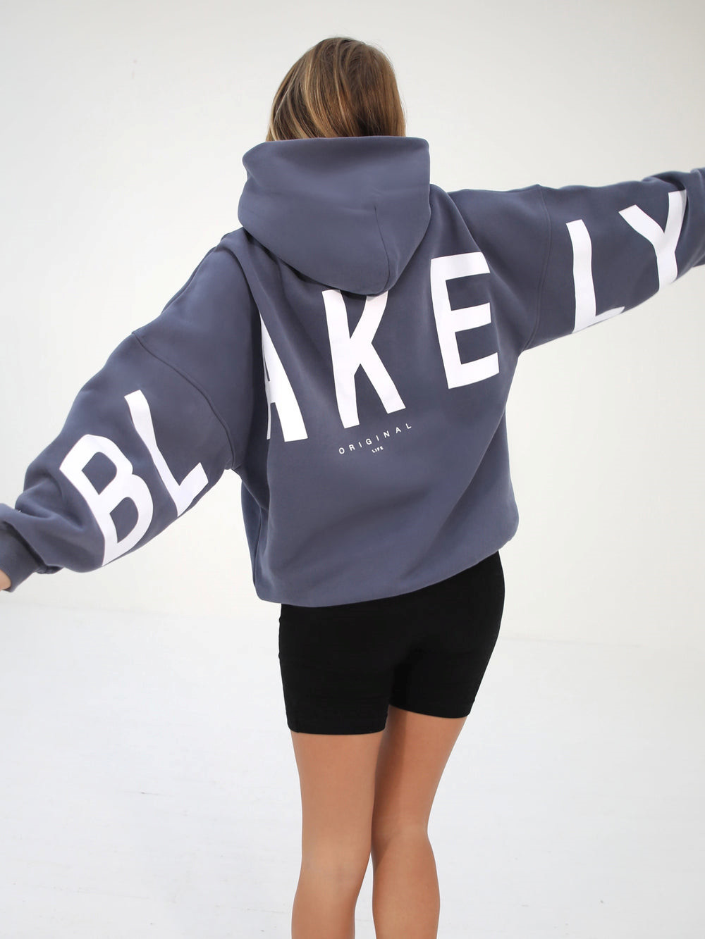 Blakely Isabel Oversized Hoodie Blau | MKT201867