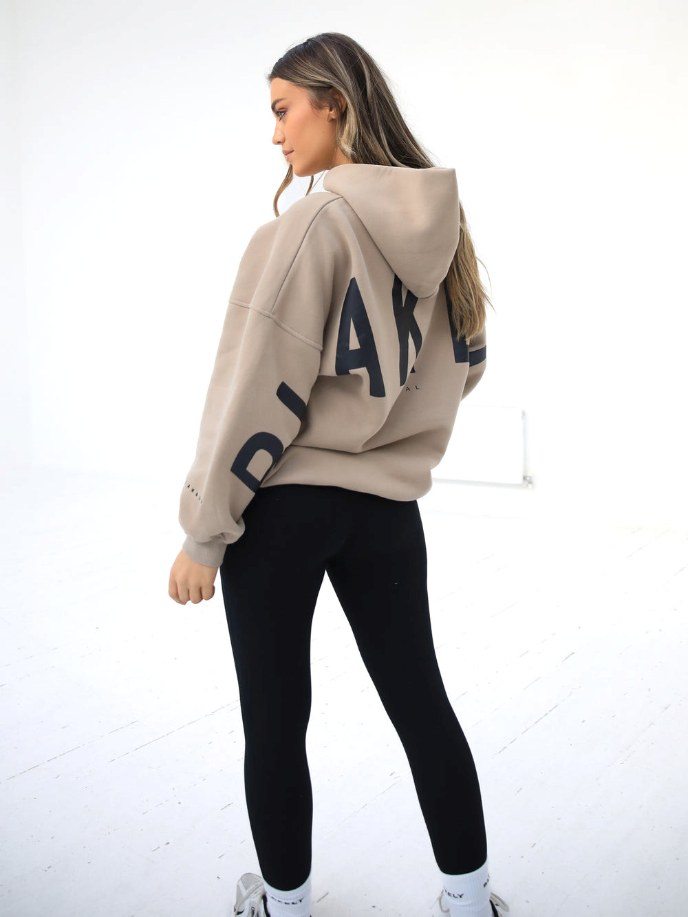 Blakely Isabel Oversized Hoodie Tan | KLM302514