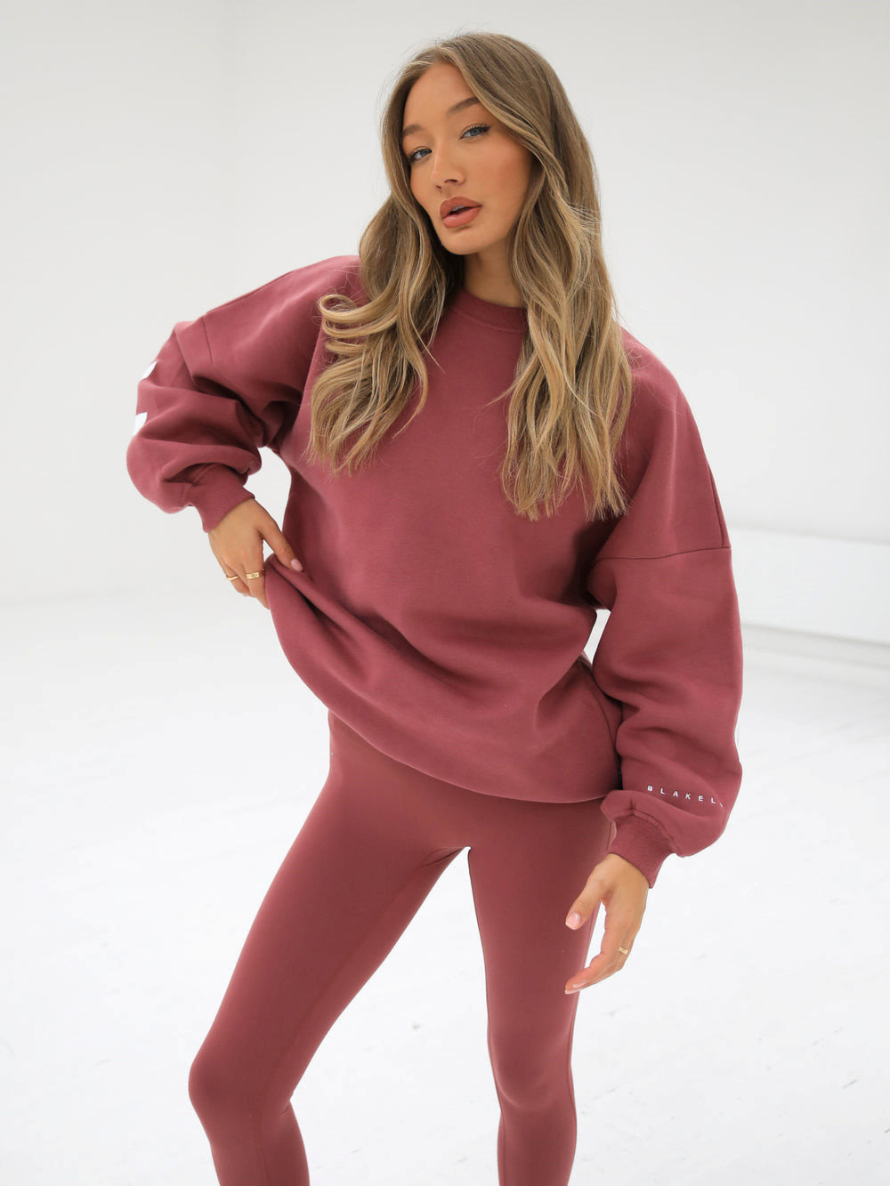 Blakely Isabel Oversized Jumper Berry | YQP036942