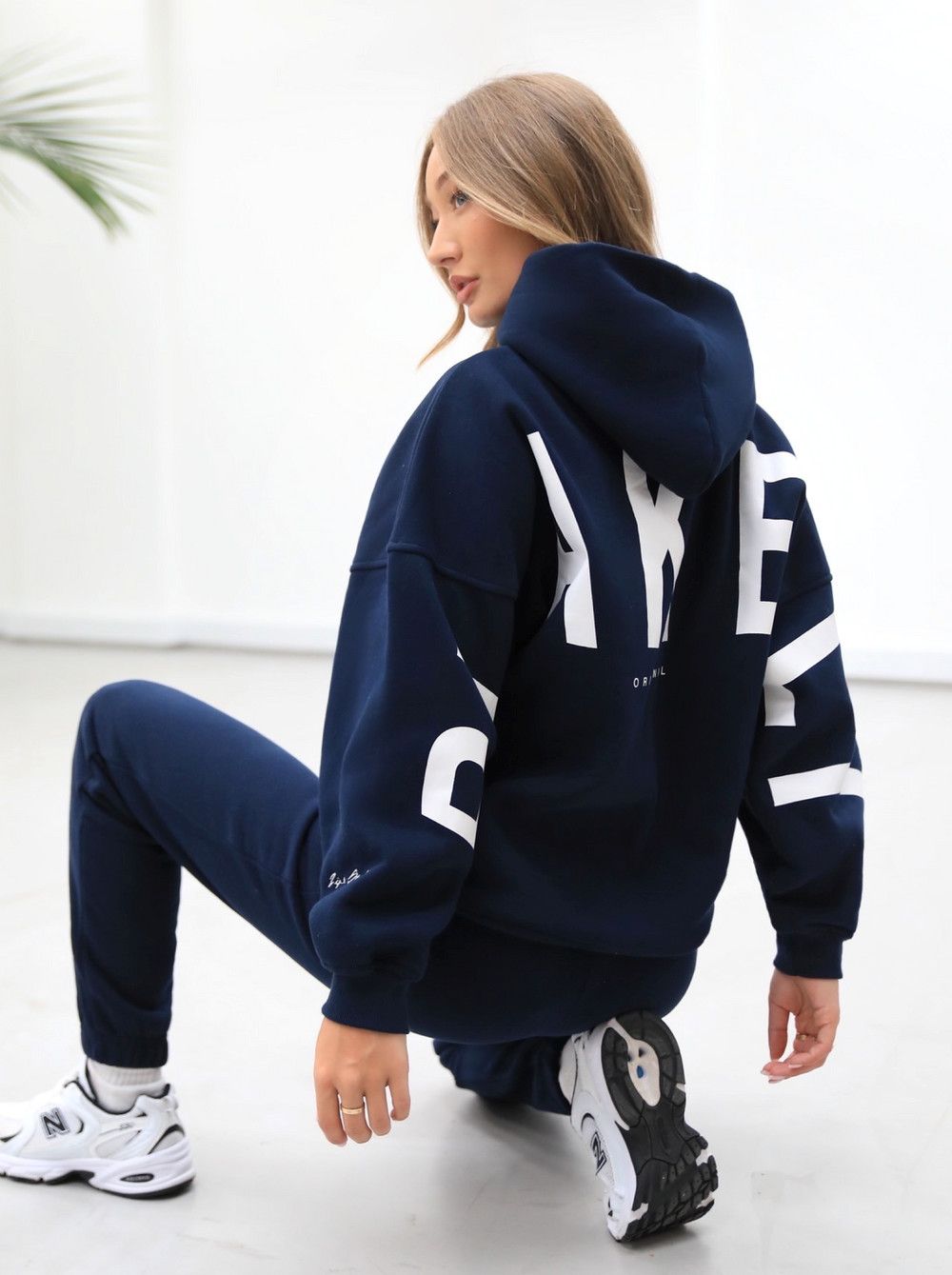 Blakely Life & Style Isabel Oversized Hoodie Navy Blau | TPE714892