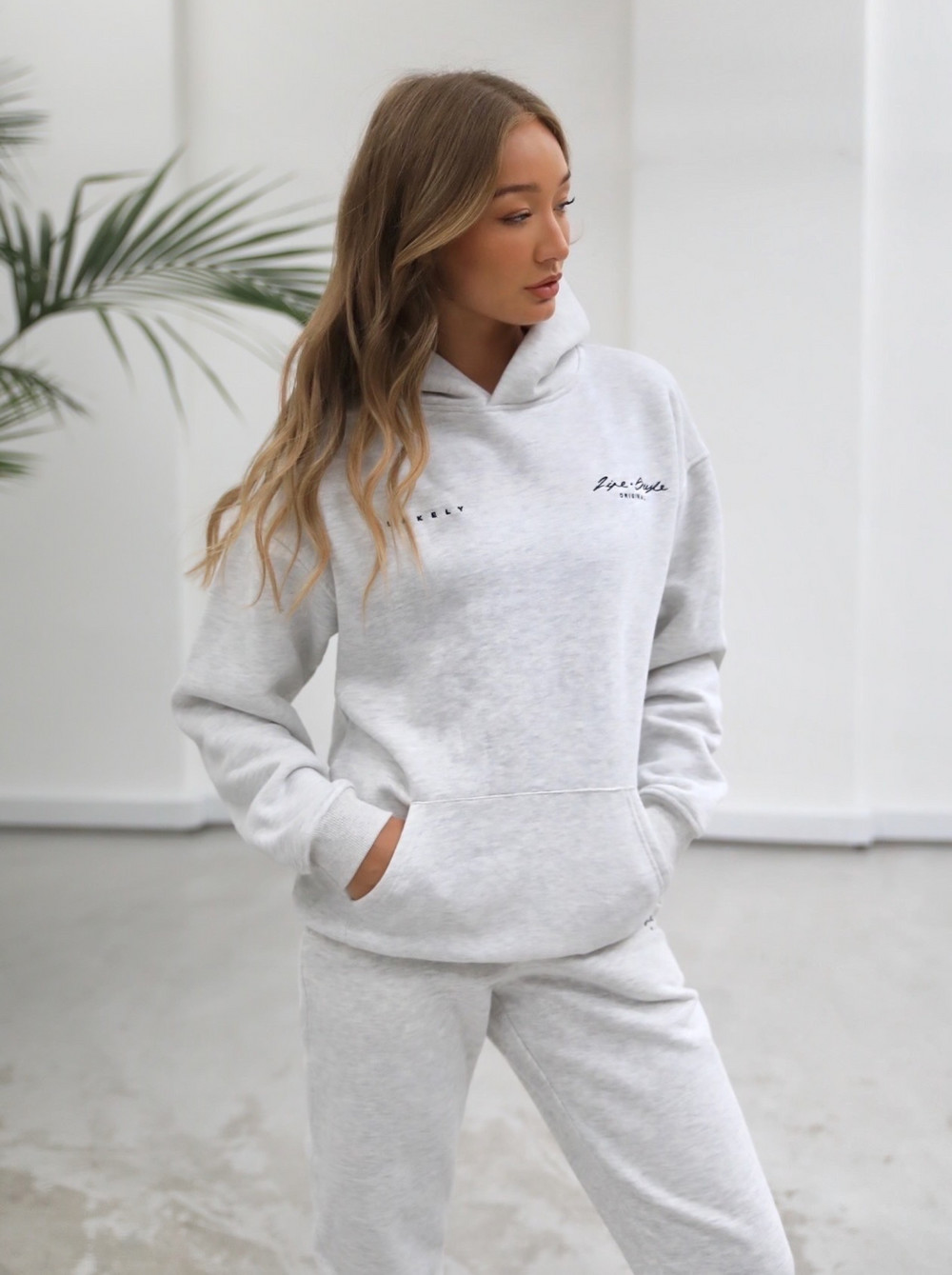 Blakely Life & Style Oversized Hoodie Weiß | WSJ850976