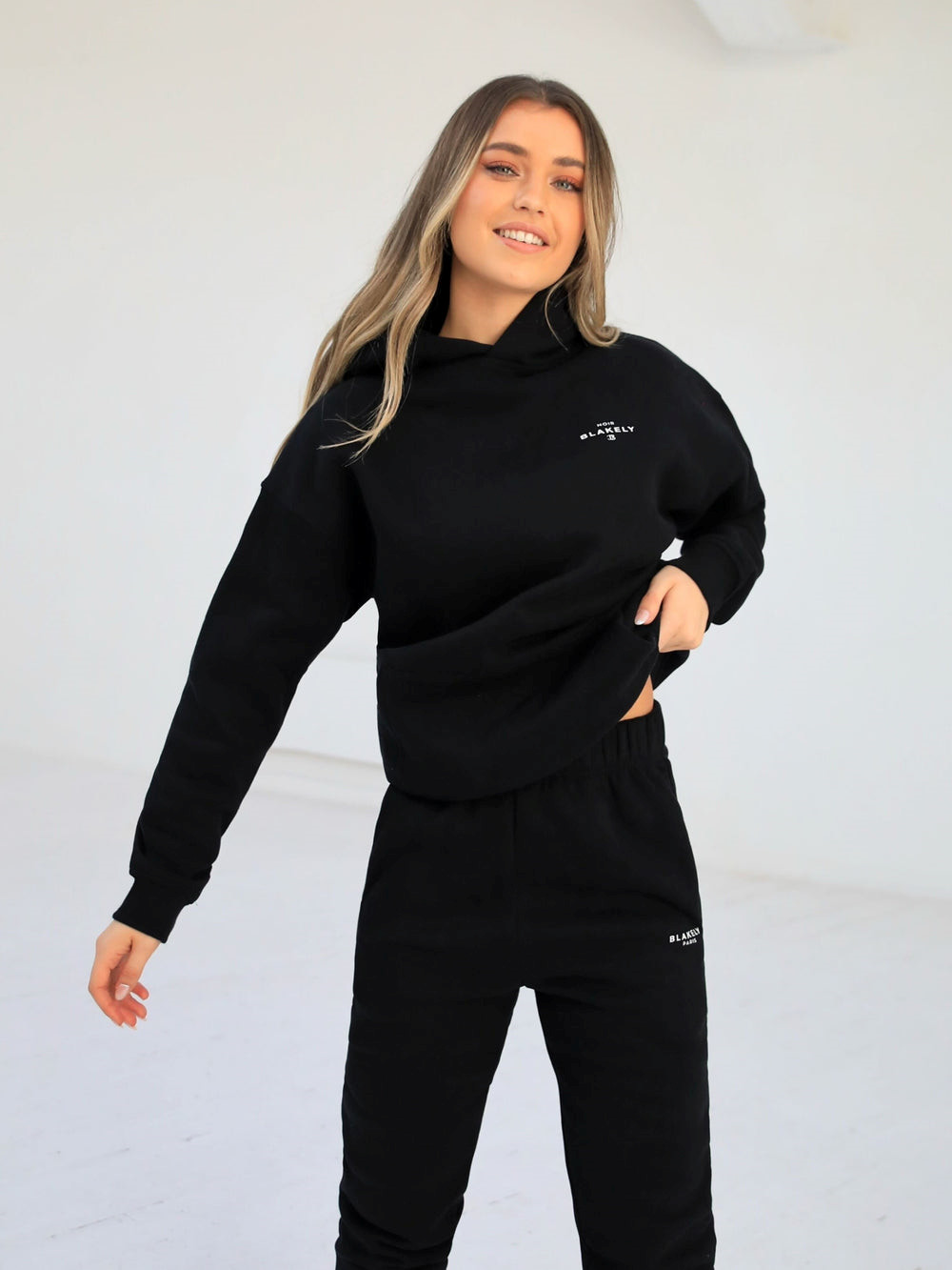 Blakely Noir II Women's Relaxed Hoodie Schwarz | OGZ321806