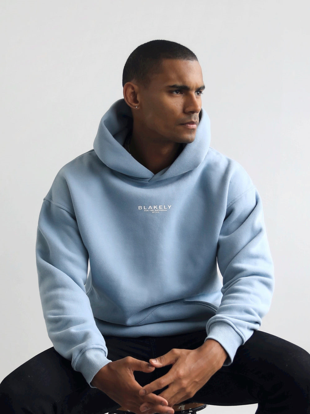 Blakely Statement Relaxed Hoodie Blau | VRE681259