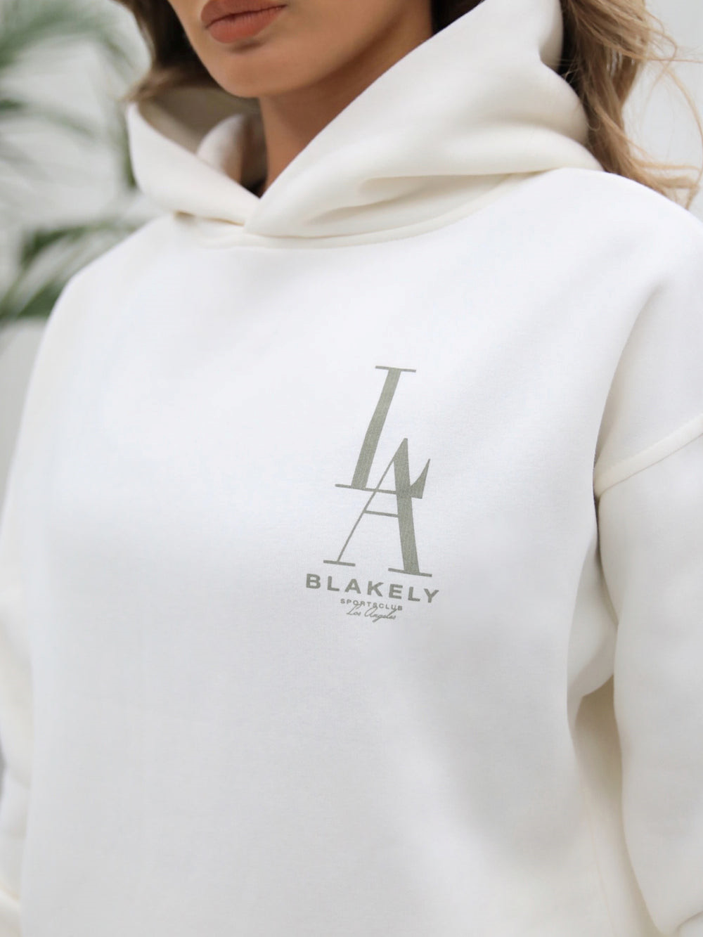 Blakely Studio Relaxed Hoodie Ivory | ZWE320946