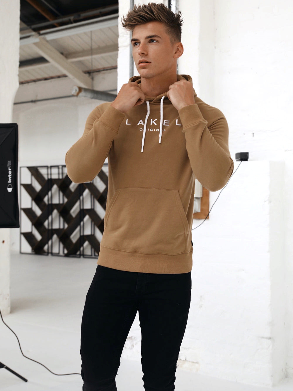 Blakely Varamero Hoodie Golden | ZAN137250