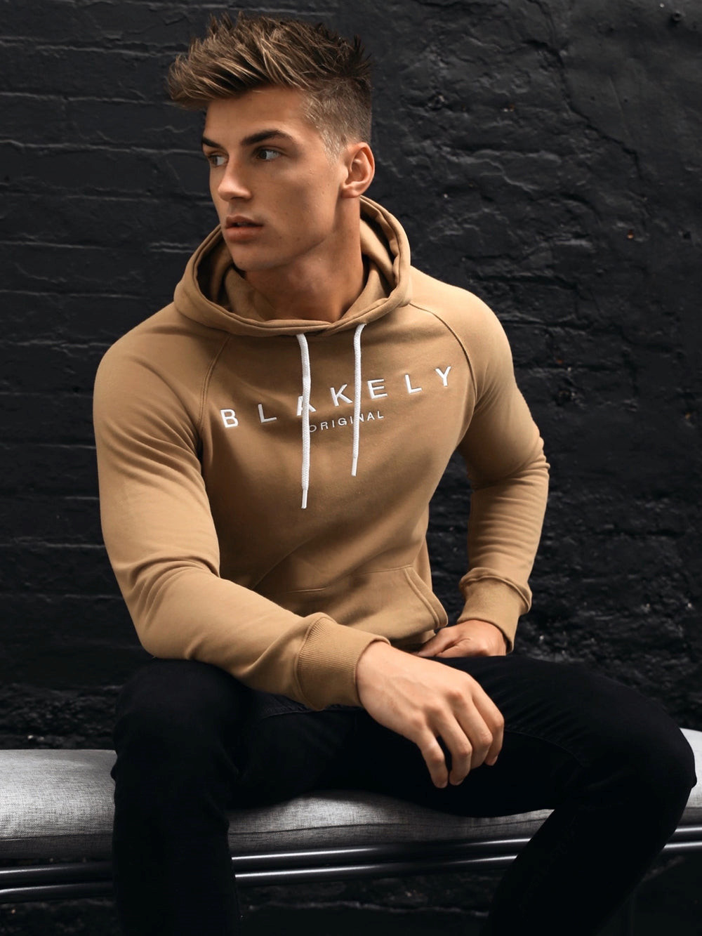 Blakely Varamero Hoodie Golden | ZAN137250